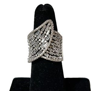 Pre-owned Silver Fashion Crystal Wrap-Look Wide Ring Size 7